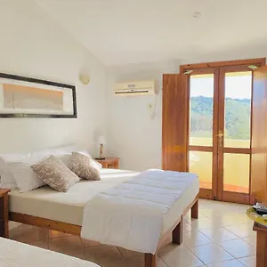 https://hotel-velasole.in-sardinia.net