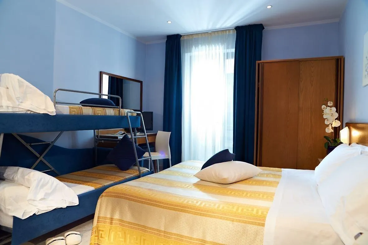 Hotel Sirio Lido di Camaiore 3*,
