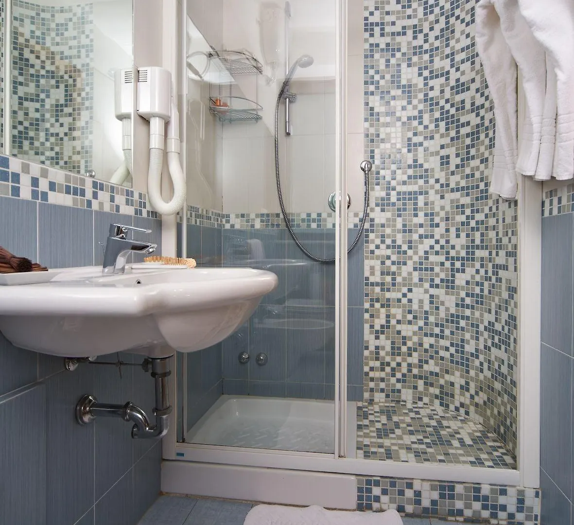 Hotel Sirio Lido di Camaiore 3*,