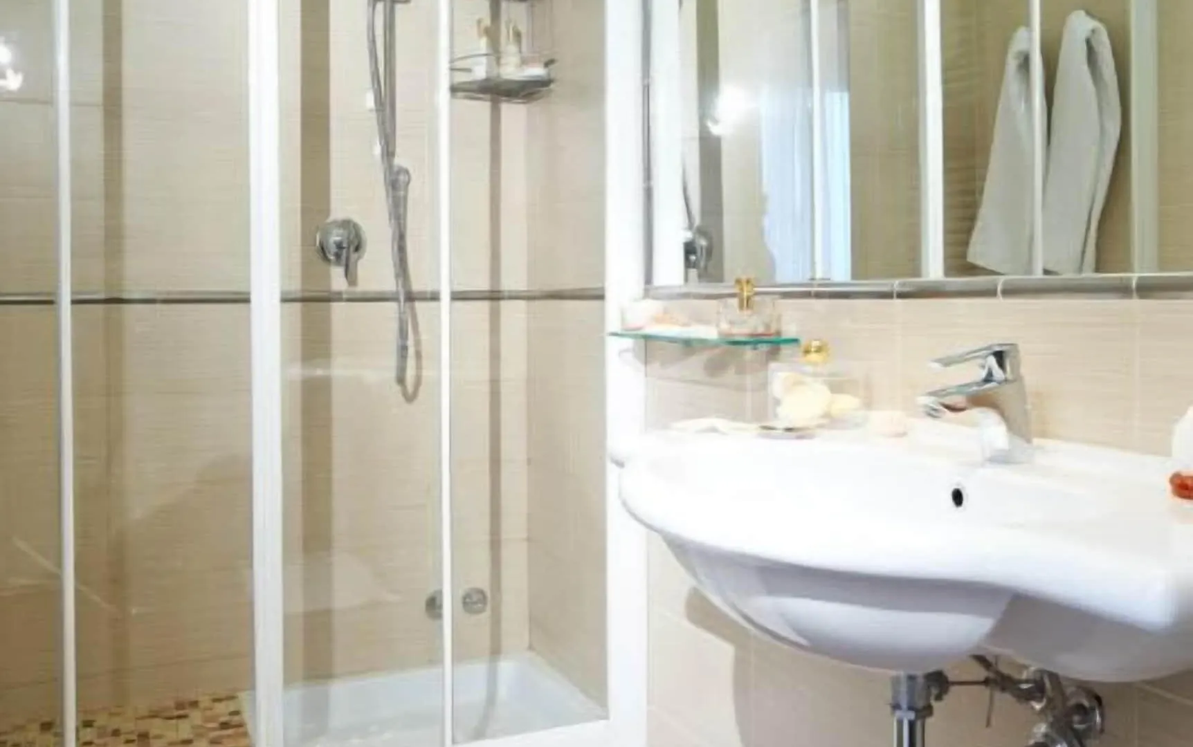 Hotel Sirio Lido di Camaiore 3*,  Italy